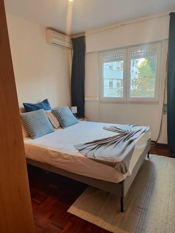 Quarto em Acomodações Particulares Telma Room Loures