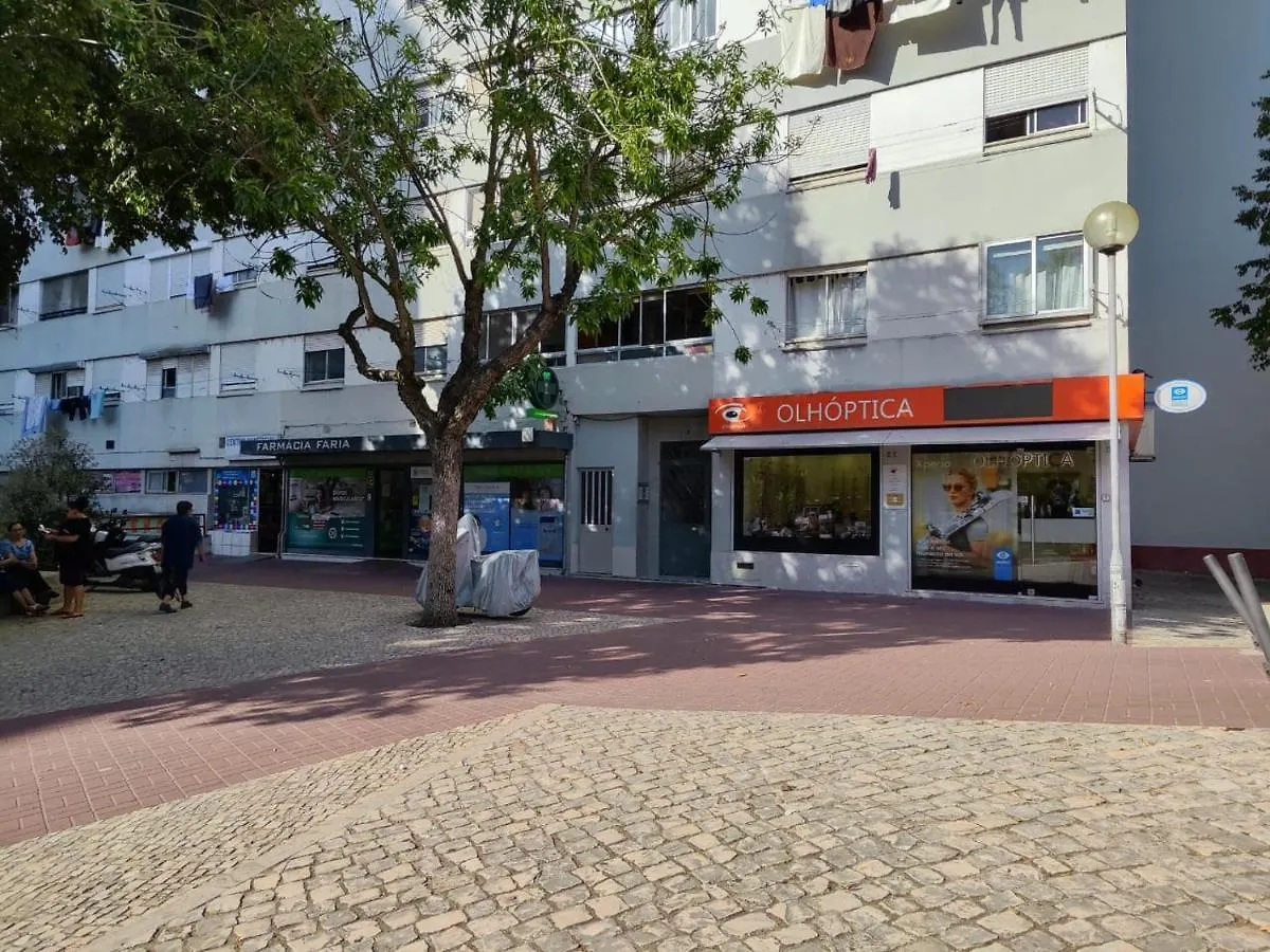 Quarto em Acomodações Particulares Telma Room Loures